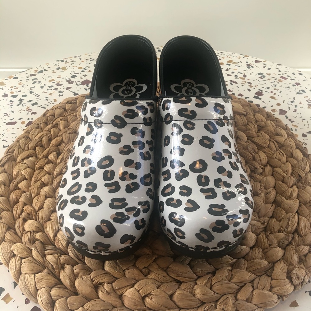 Sanita Clogs - White Leopard/Cheetah Print NWT